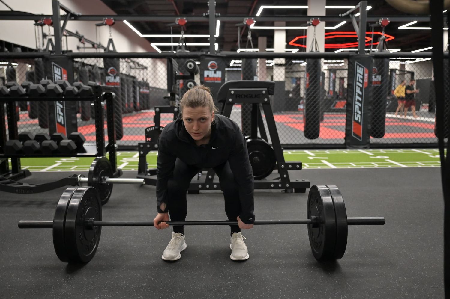 Julia Igel beim Krafttraining